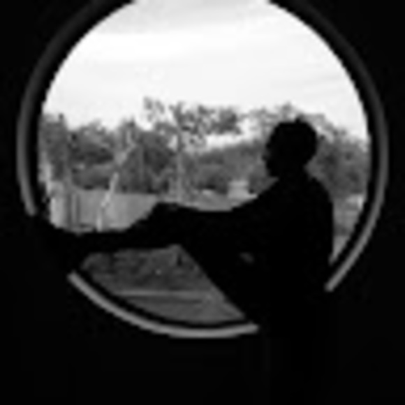 Meet your Posher, Shanovi - Picture 1 of 1